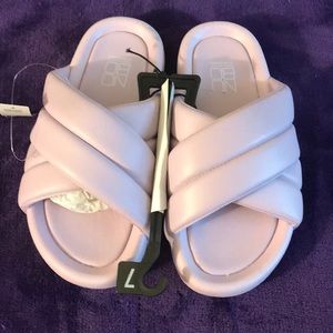 Comfort Footbed Slides Size 7